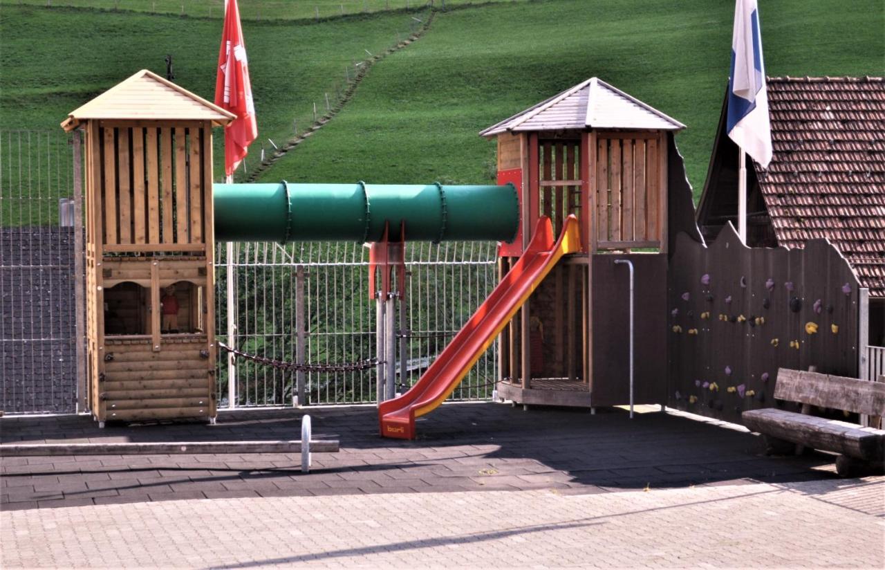 Ferienwohnung Ob Vierwaldsaettersee Isenthal Luaran gambar